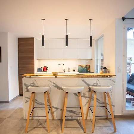 Duplex Contemporain En Bord De Ac Parking * Cannes